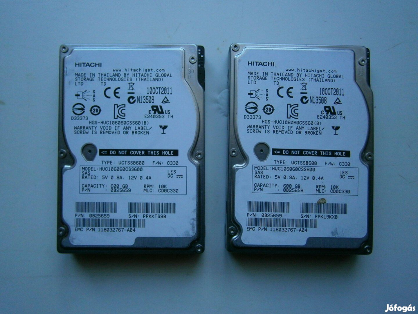 Eladó 2db használt 146GB-os Hitachi SAS szerver merevlemez