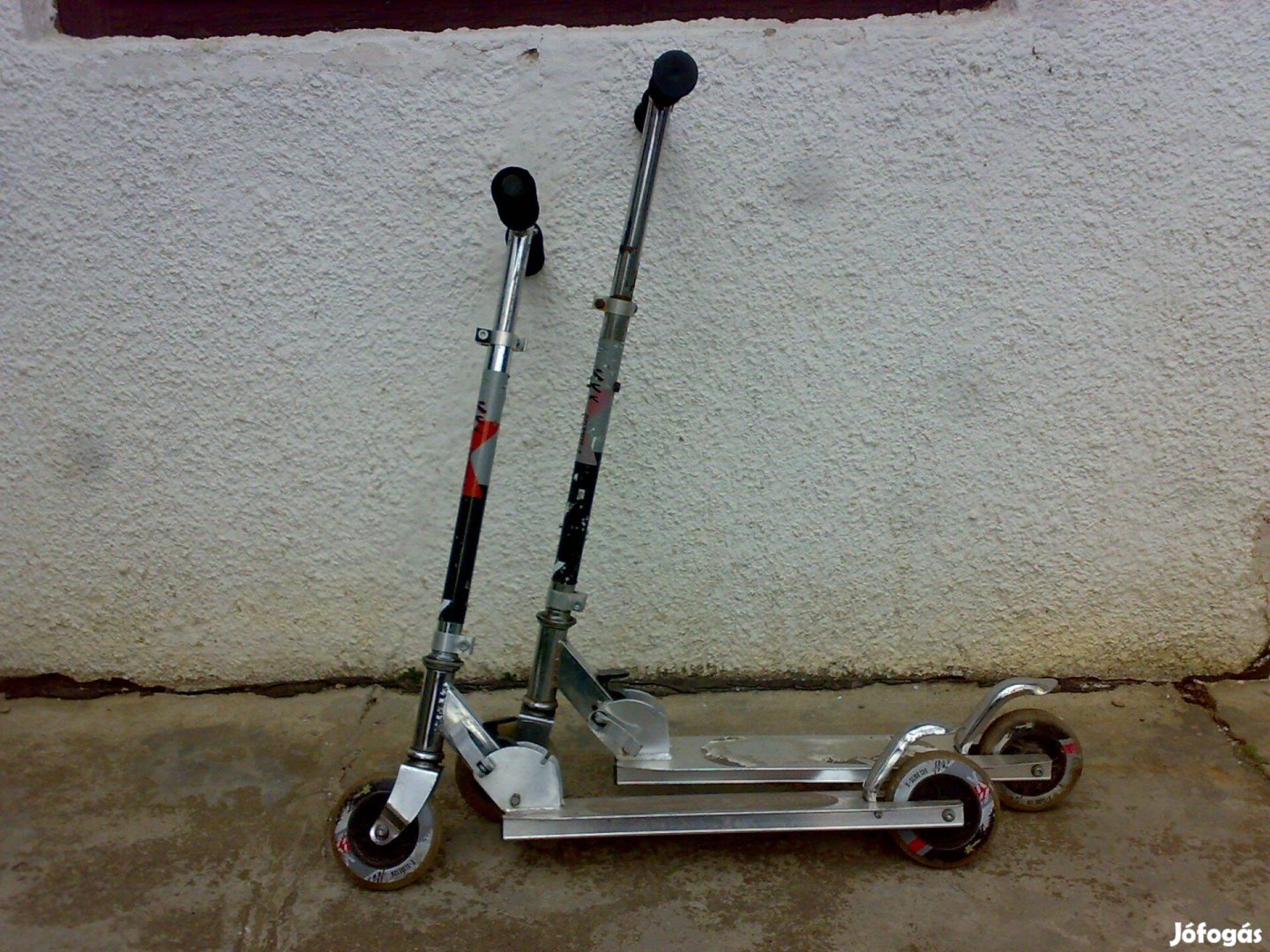 Eladó 2db használt scooter 5000ft/db
