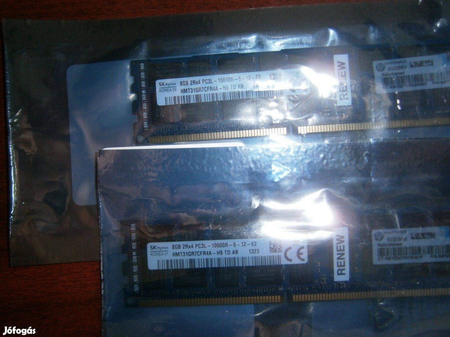 Eladó 2x8GB Hynix / HP 2Rx4PC3L-10600R-9-12-E2 szerver memóriaszett