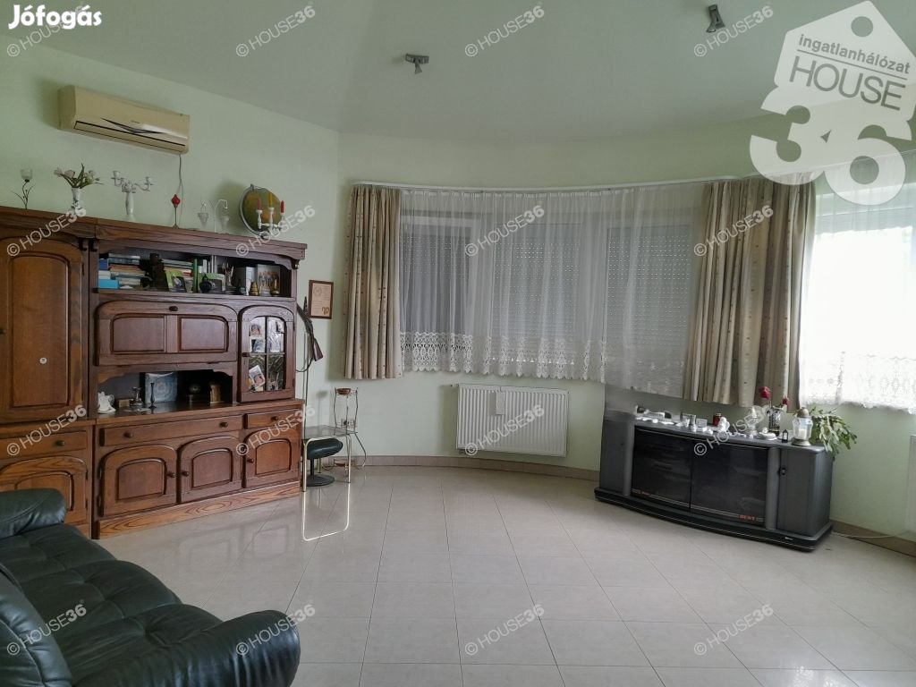 Eladó 320 nm-es ház Barcs