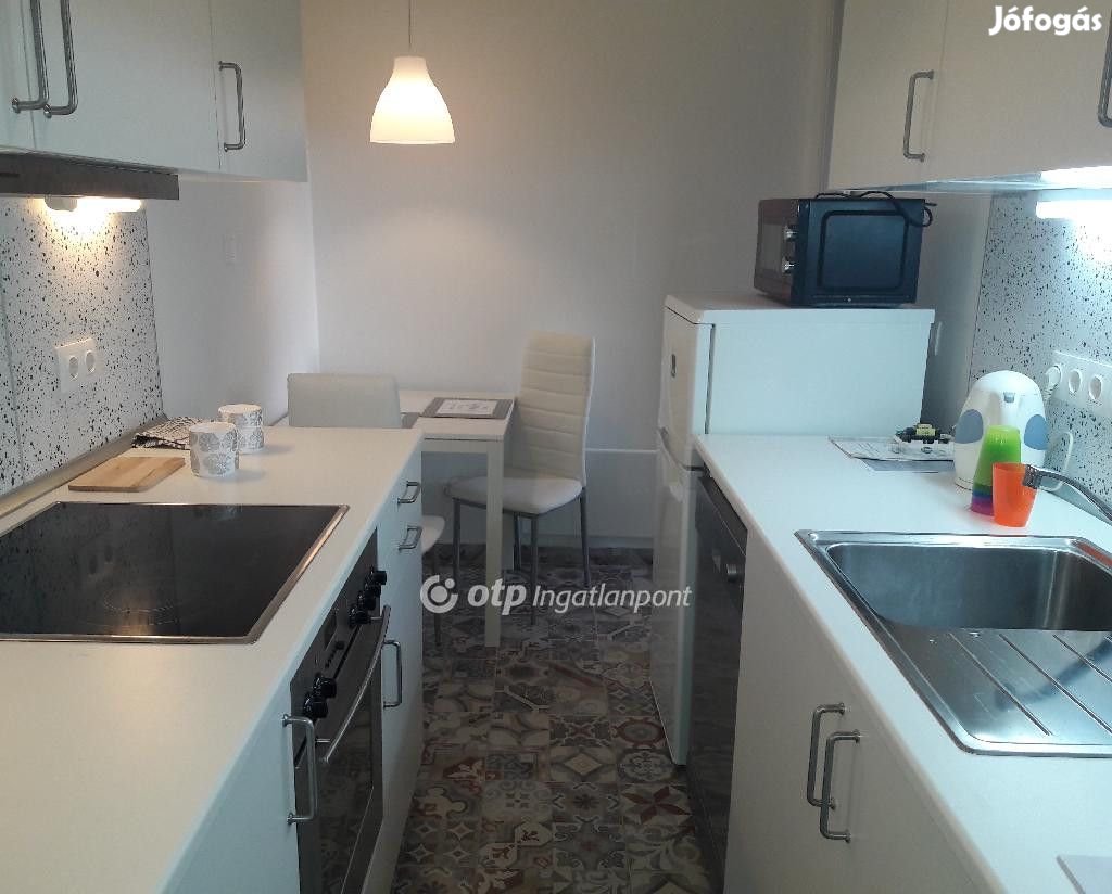 Eladó 37 nm-es tégla lakás Budapest VIII. kerület Külső 8.kerület