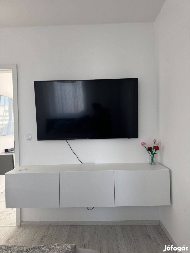 Eladó 3 éves samsung TV