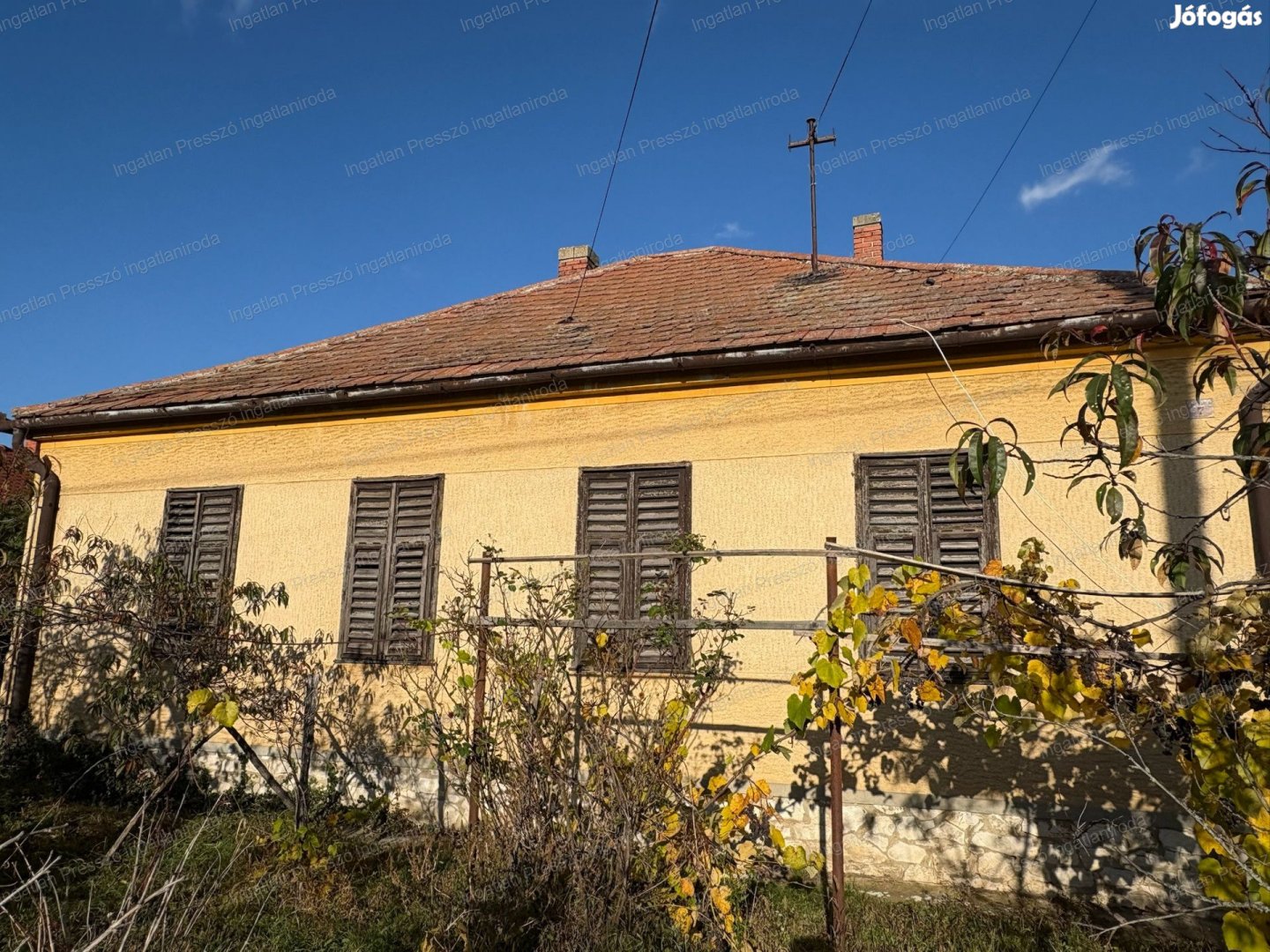 Eladó 3 szobás családi ház Sümegen!