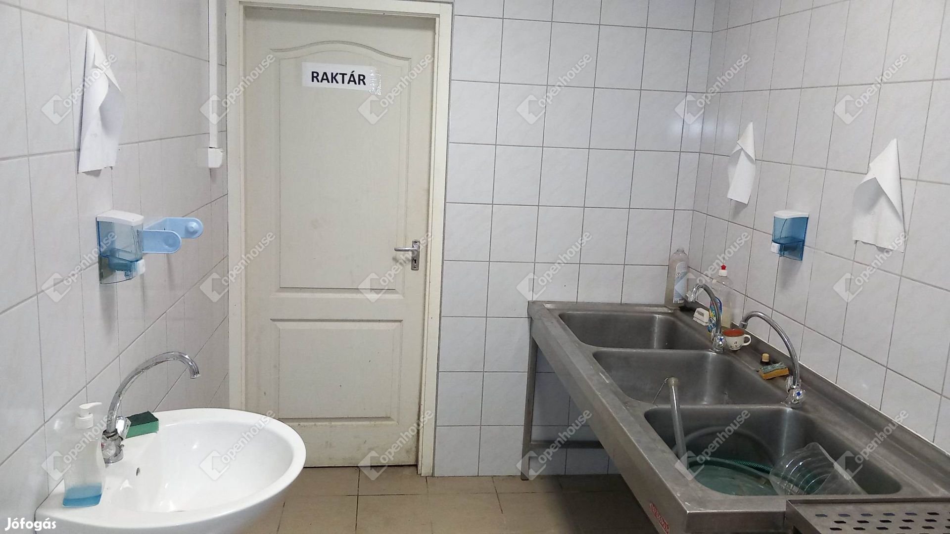 Eladó 4046 nm-es mezőgazdasági ingatlan Nagykörű