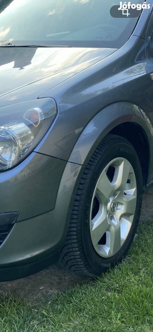 Eladó 4 db 16-os gyári Opel felni 