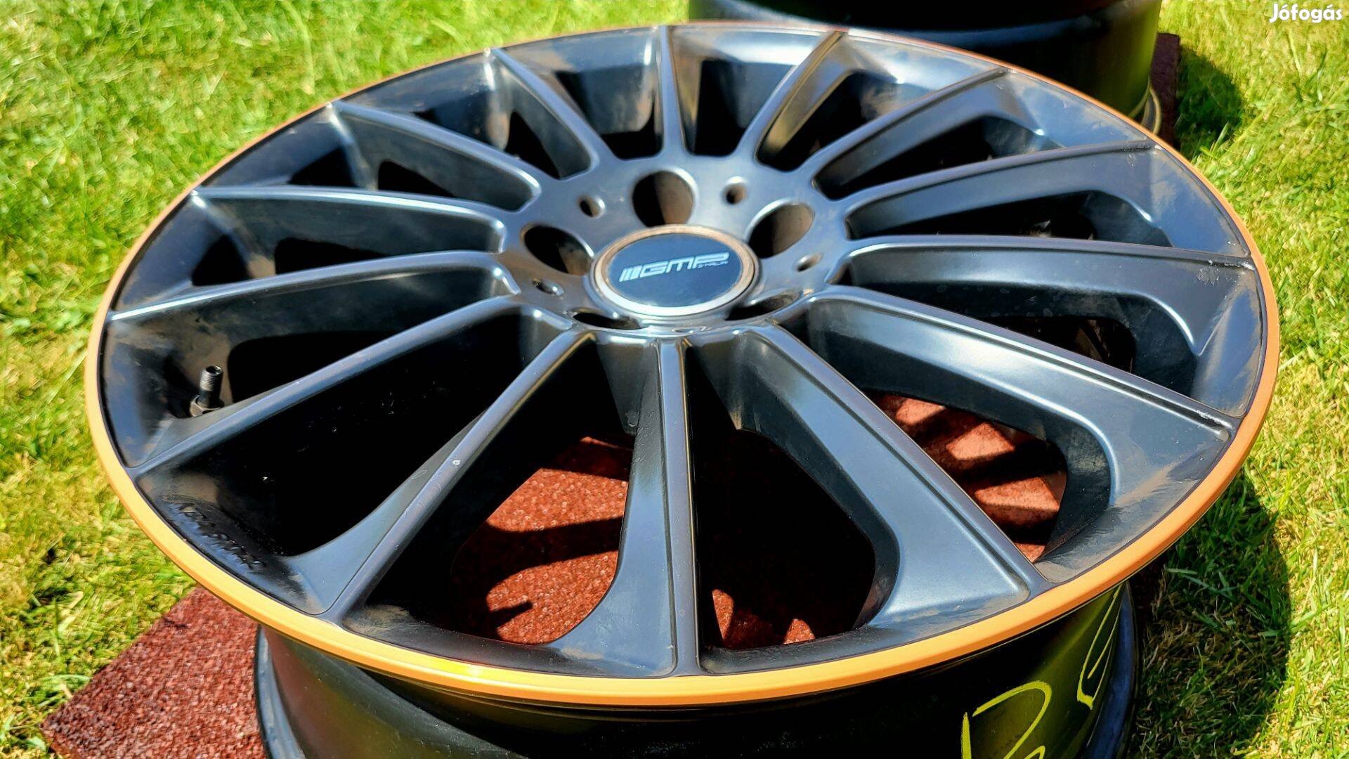 Eladó 4 db 18" GMP Italia Stellar fekete-narancs alufelni