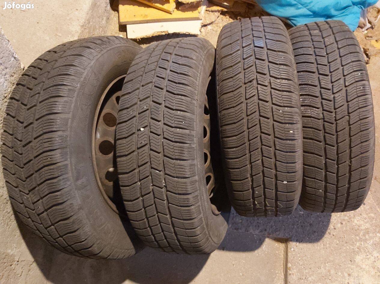 Eladó 4 db Barum 185/65 R 14 T téli gumi