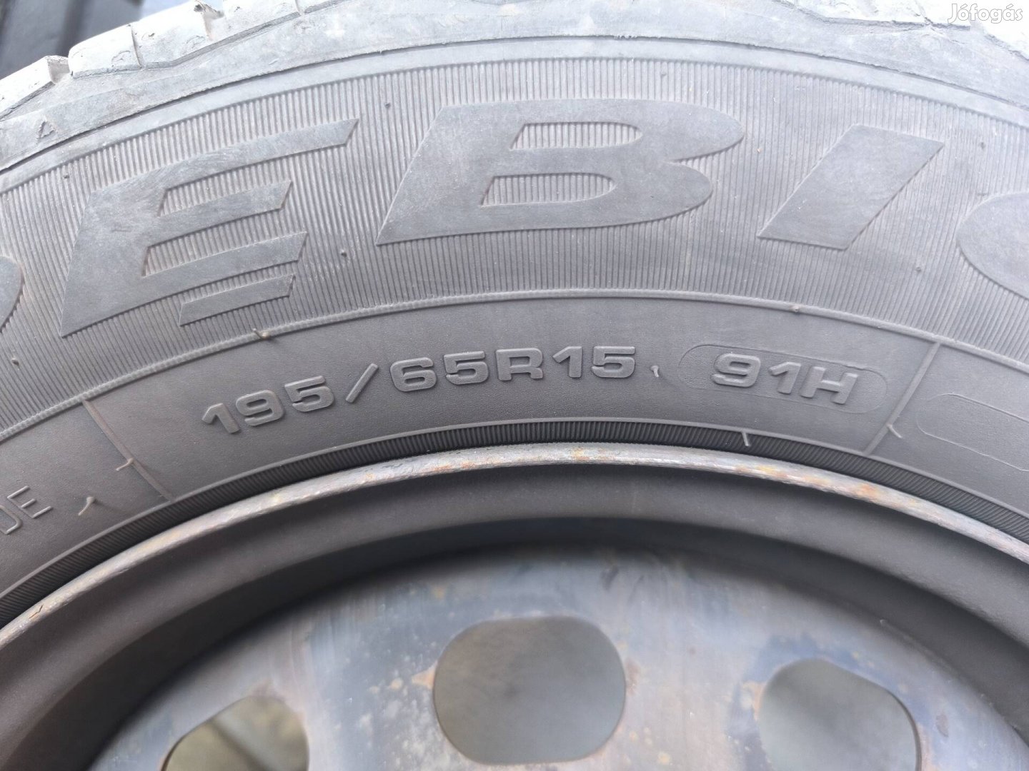 Eladó 4 db Debica nyári gumi felnire szerelve