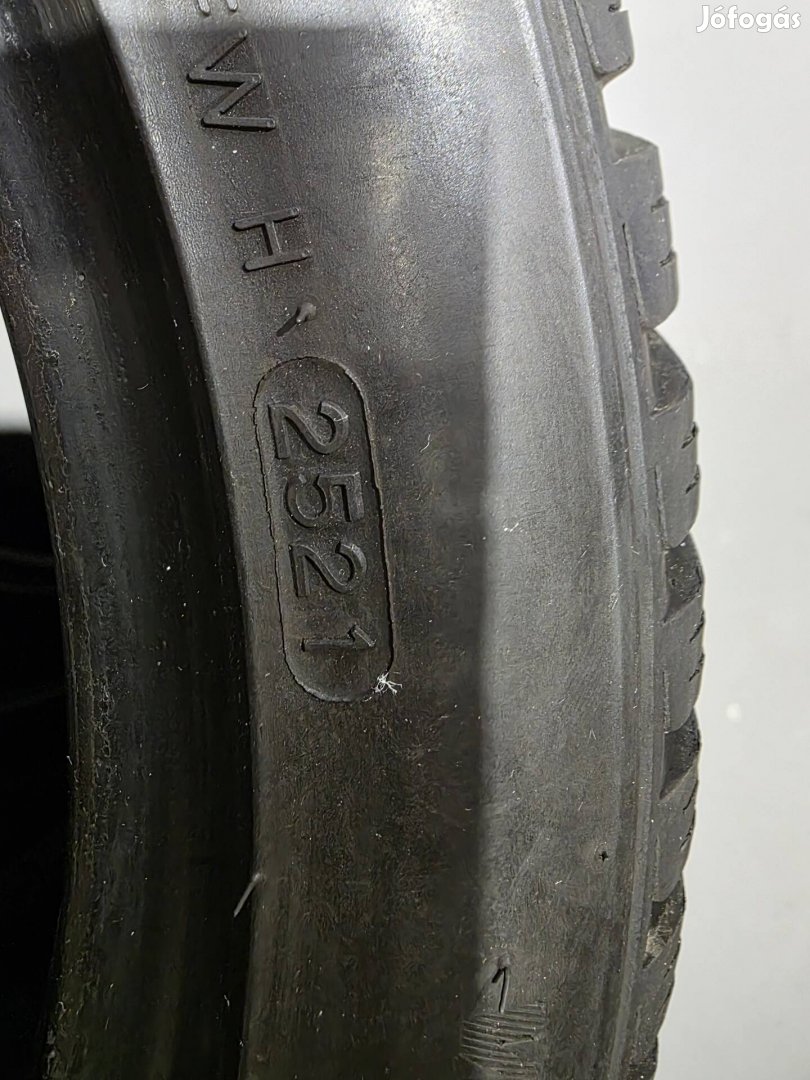 Eladó 4 db Hankook Winter téli gumi 195/45 R16 szép állapotban.