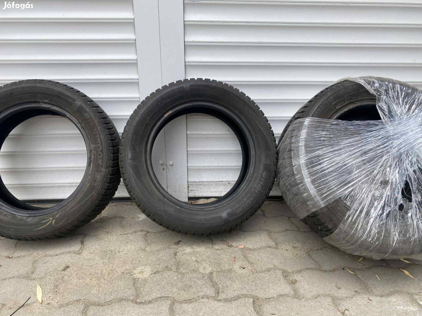 Eladó 4 db Hankook téli gumi - 185/60R15 - Nagyon jó állapotban!