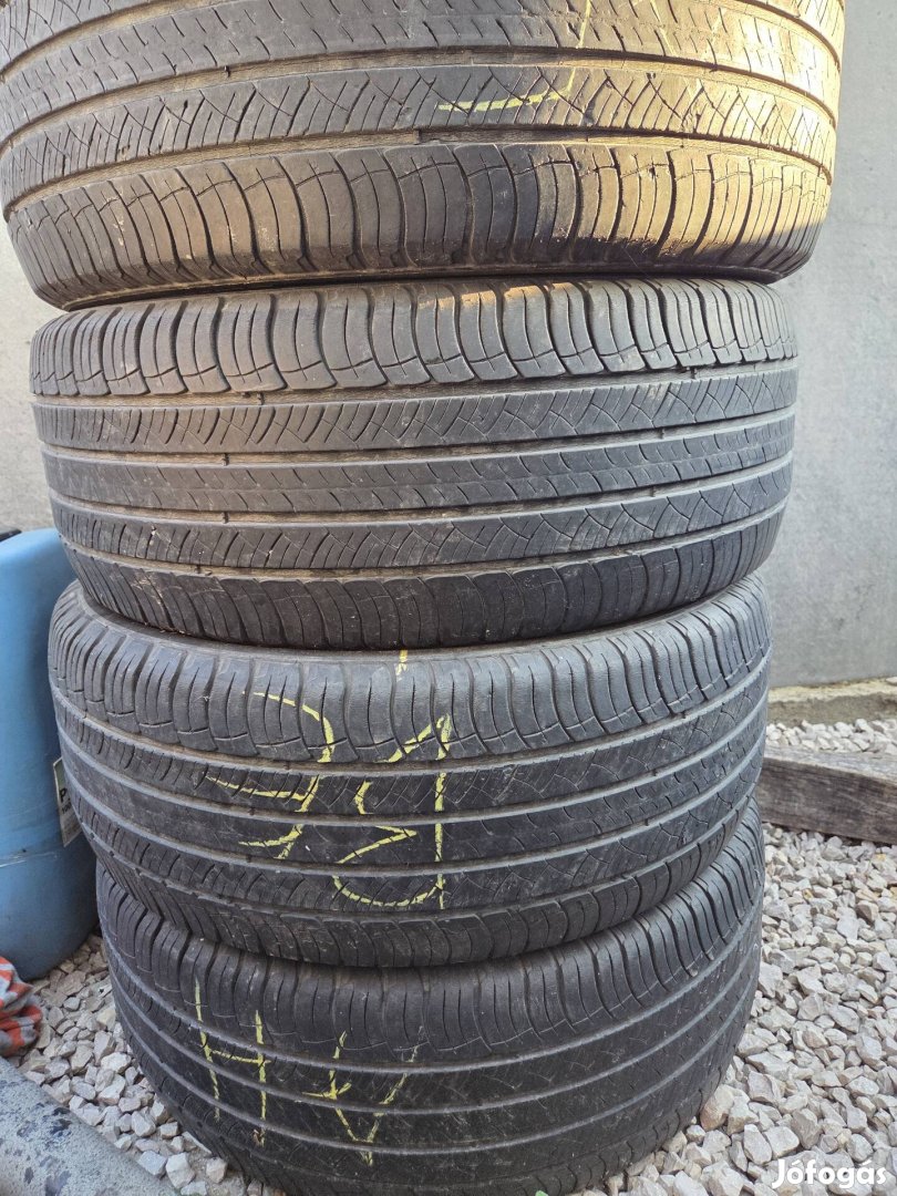 Eladó 4 db Michelin 235/55 r17 nyári gumi garnitúra 