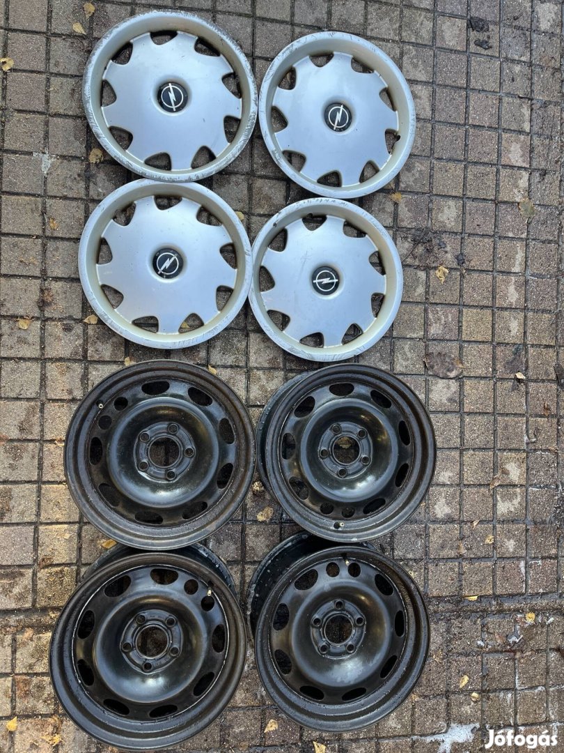 Eladó 4 db Opel 15" gyári felni + 4 db Opel dísztárcsa