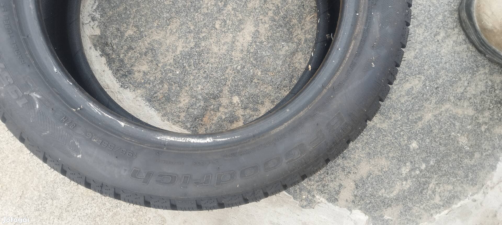 Eladó 4 db Téligumi 195/55 R16