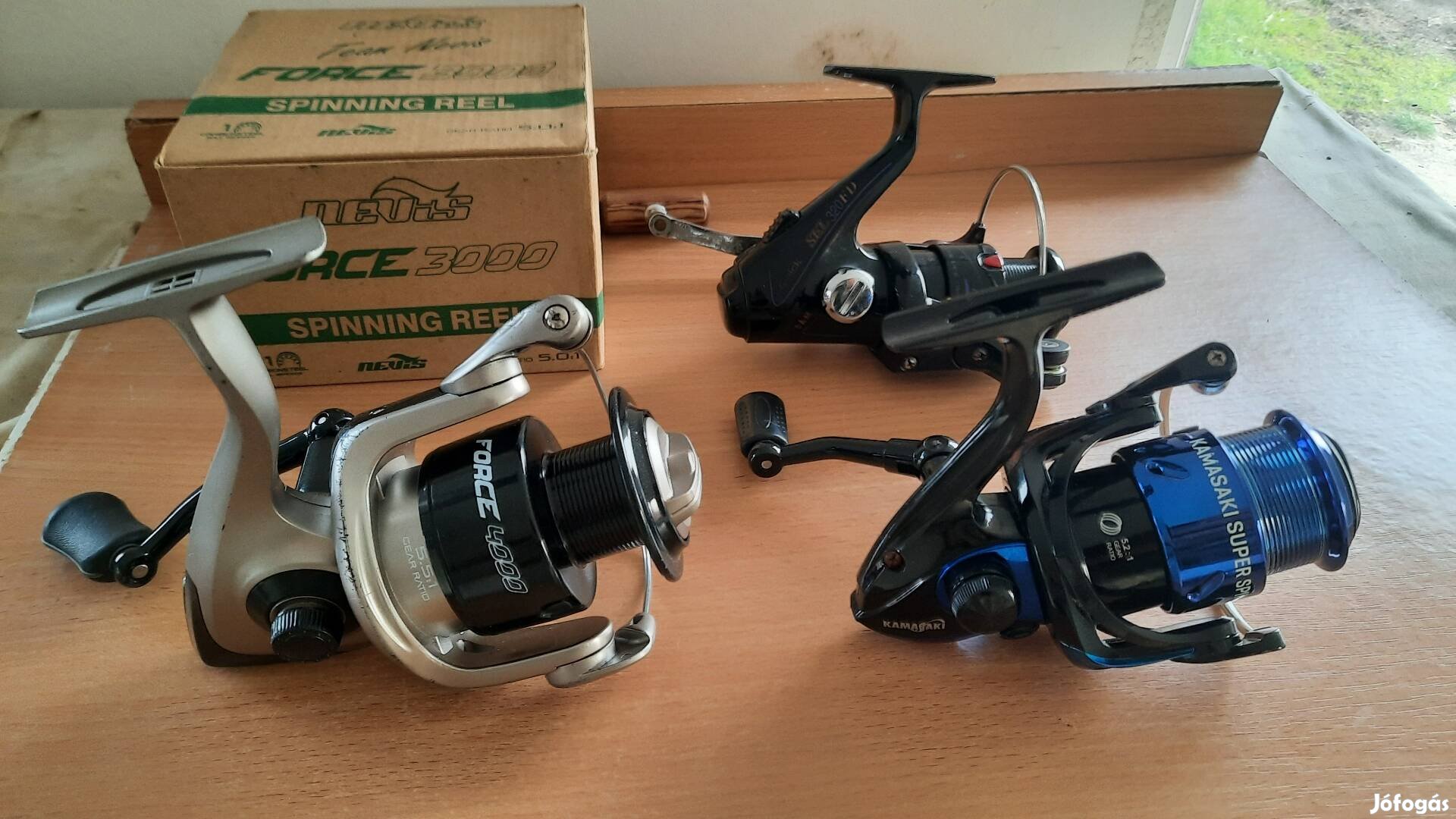 Eladó 4 db elsőfékes orsó