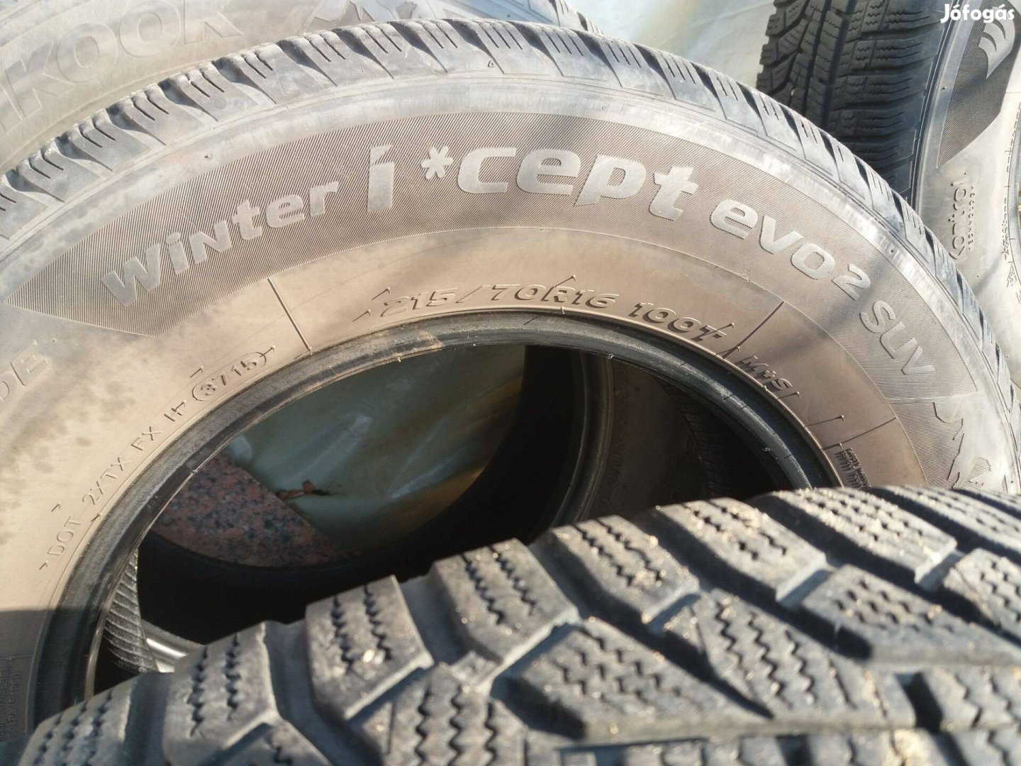 Eladó 4 db használt téli gumiabroncs Hankook 215/70 R16 100T