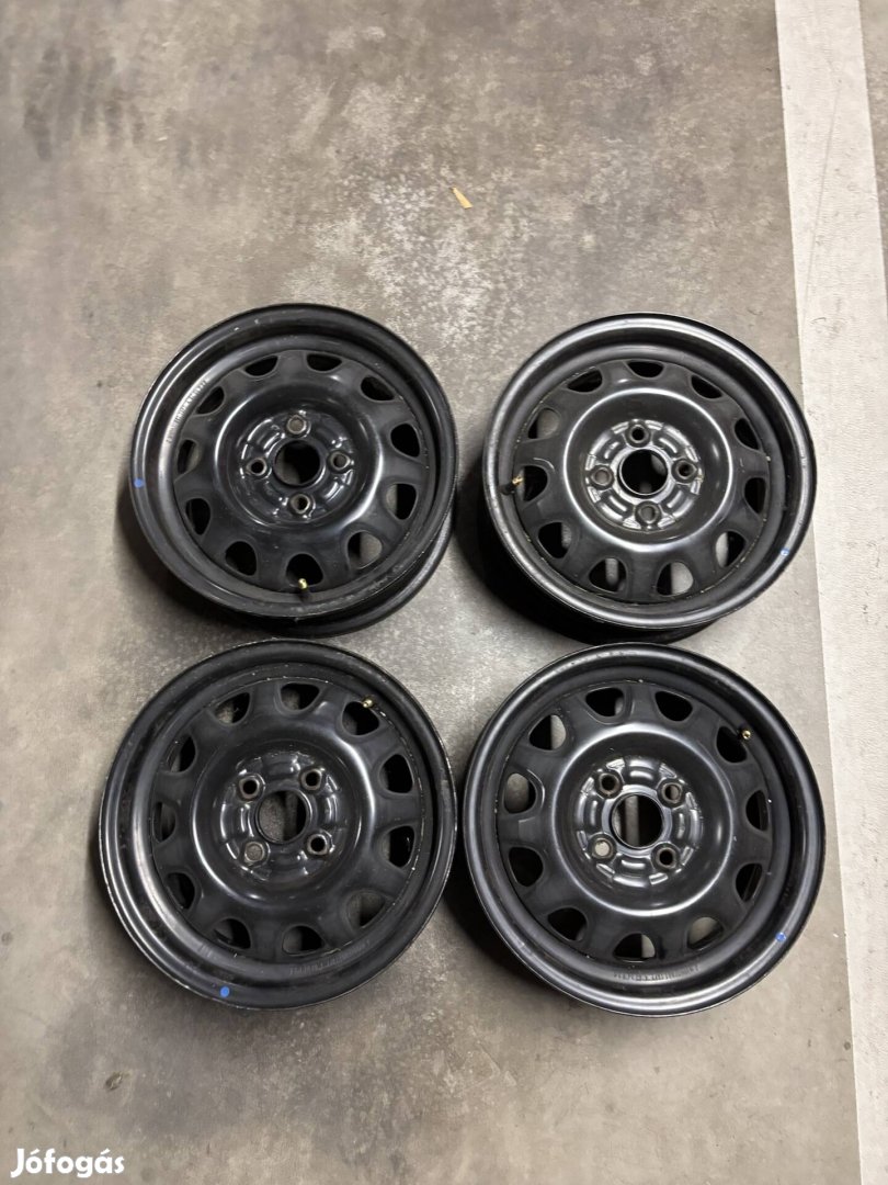 Eladó 4 db lemezfelni!