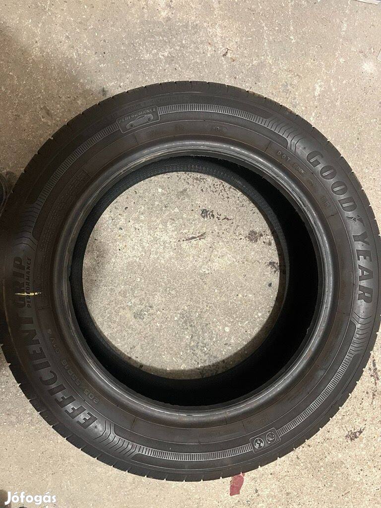 Eladó 4 db nyári gumi!