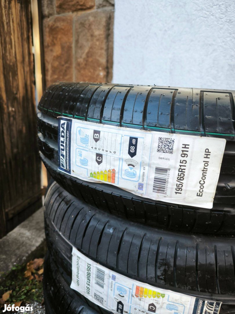 Eladó 4 db új 195x65x15 Fulda Eco control nyári gumi!