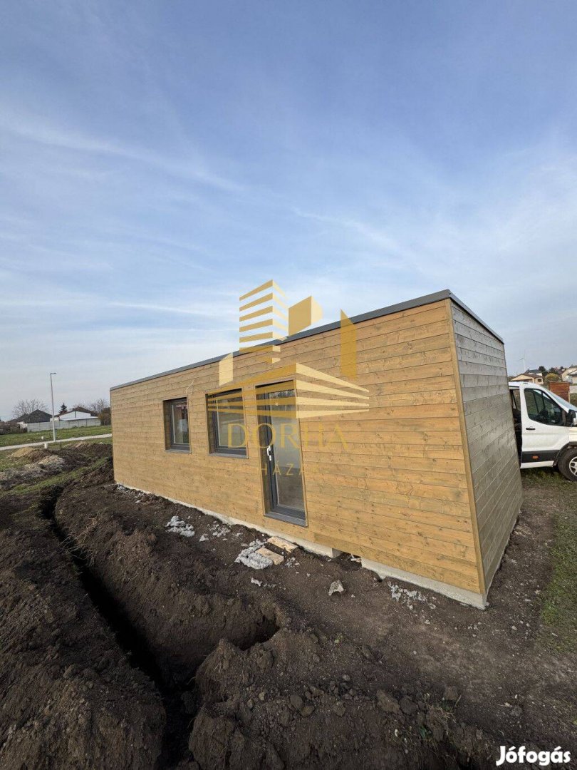 Eladó 4 évszakos mobilház 0087