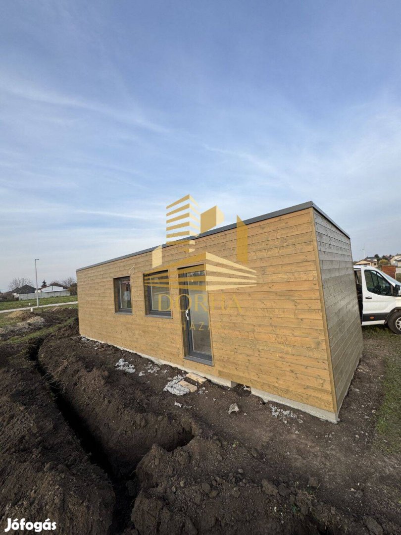 Eladó 4 évszakos mobilház 0087