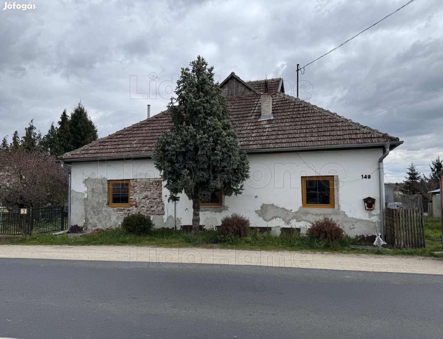 Eladó 4 szobás családi ház Berzencén