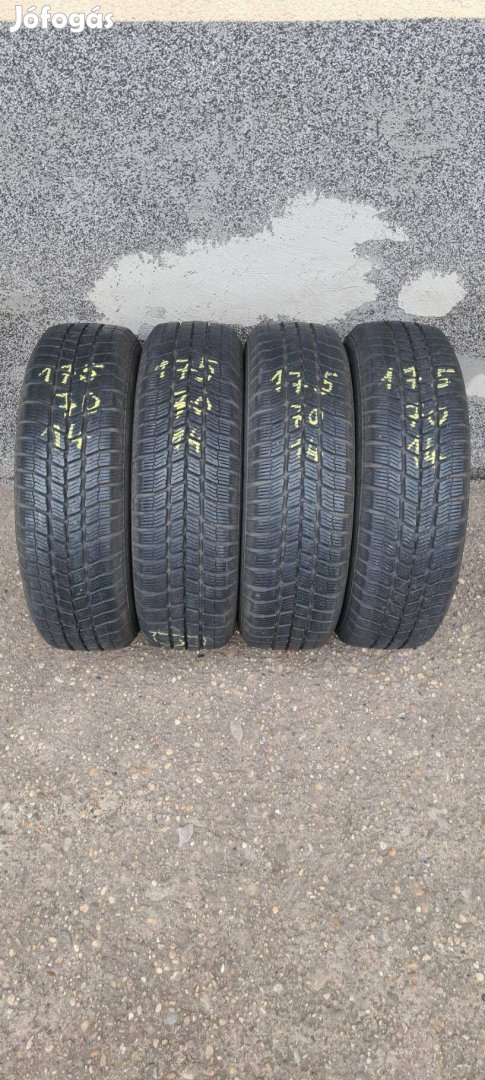 Eladó 4db 175/70R14 Barum Polaris3 Téli Gumi!