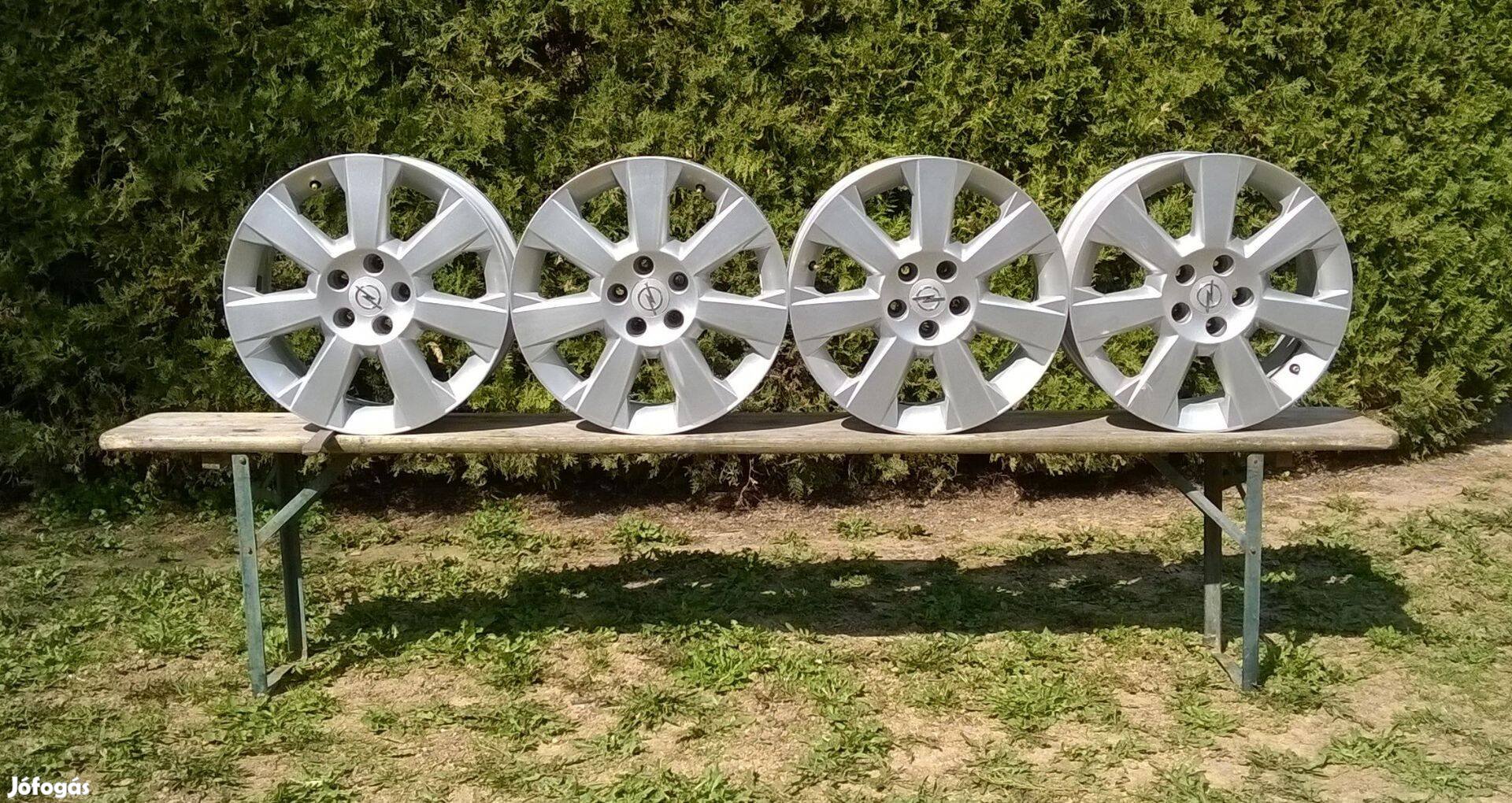 Eladó 4db 17-es 5x110-es Opel alufelni