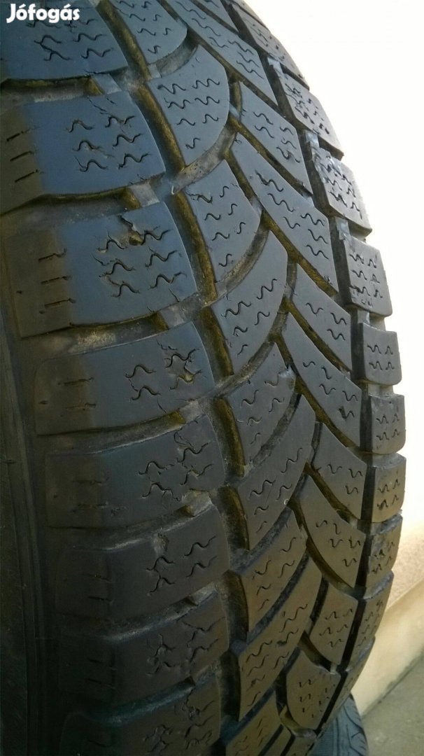 Eladó 4db 215/65R16C Vredestein Comtrac kisteher téli gumi