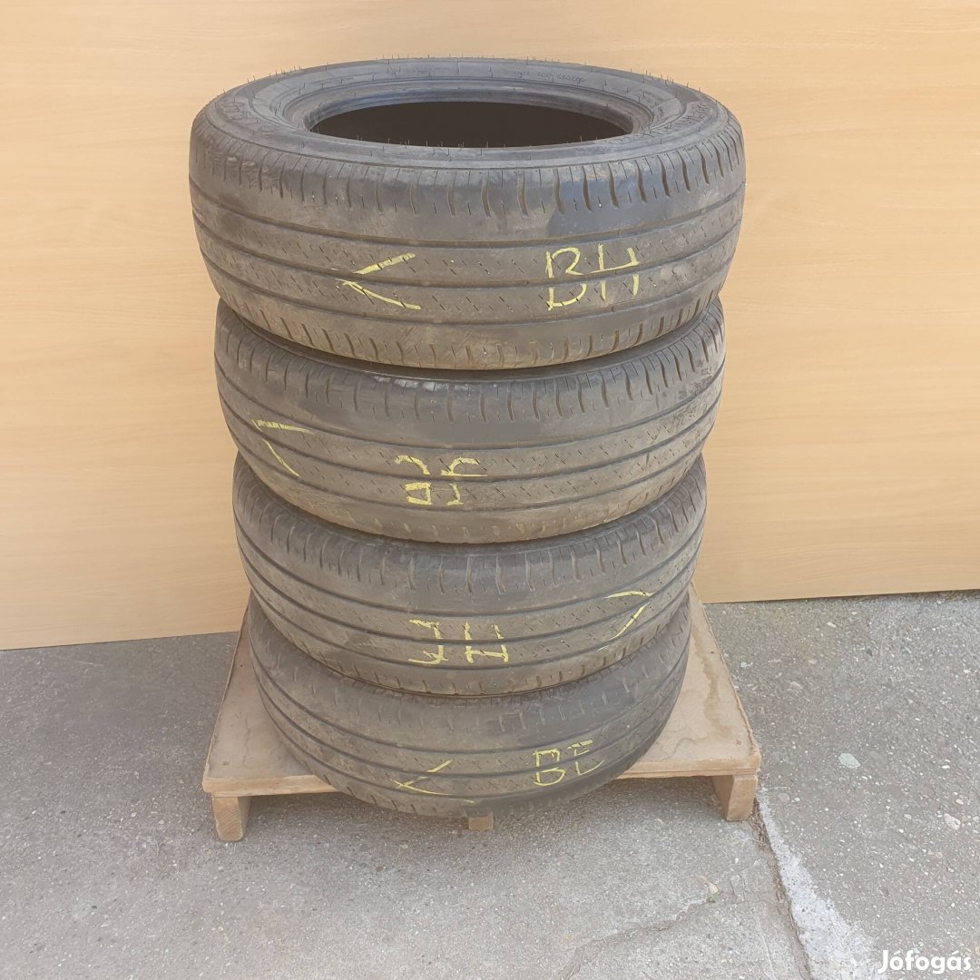 Eladó 4db 225/65R16C nyári gumiabroncs.