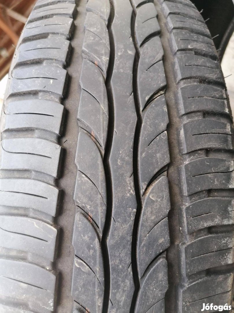 Eladó 4db Debica nyári gumi-185/65 R14