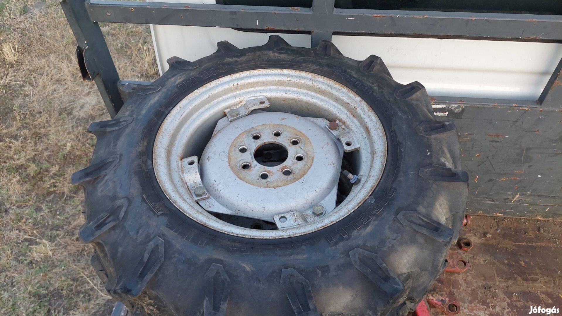 Eladó 4db. traktor kerék 7.5-18 Pirelli Antonio Carraro Agt
