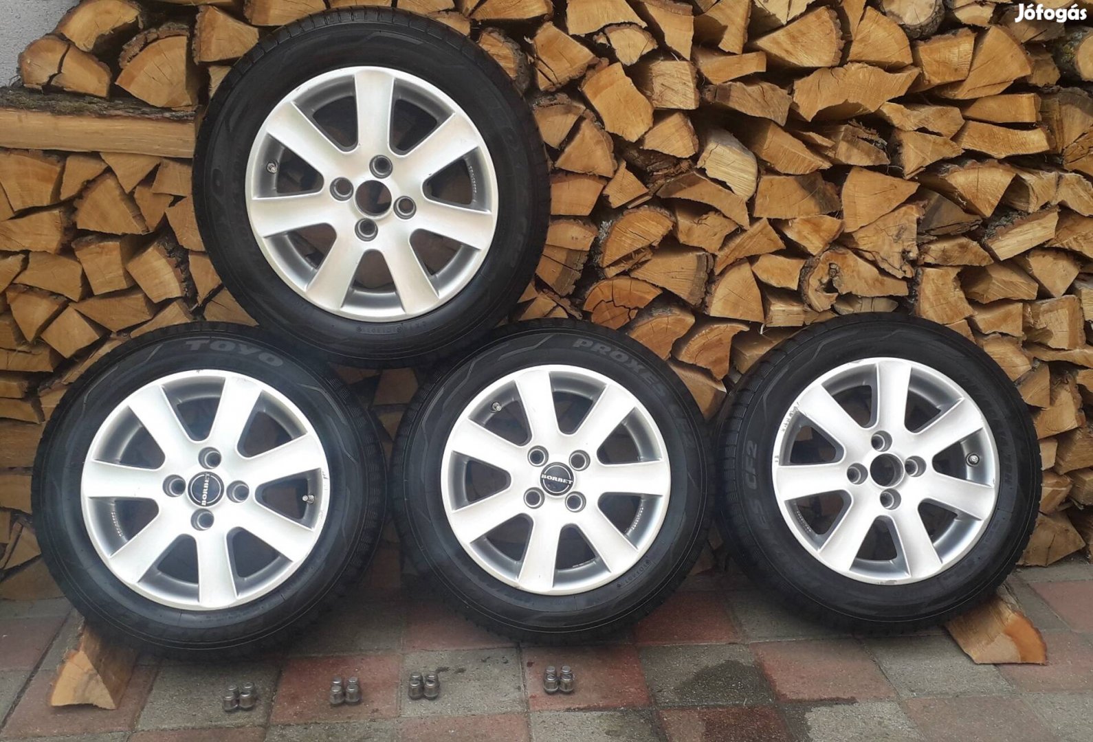 Eladó 4db felni nyári gumival (Mazda Demio)