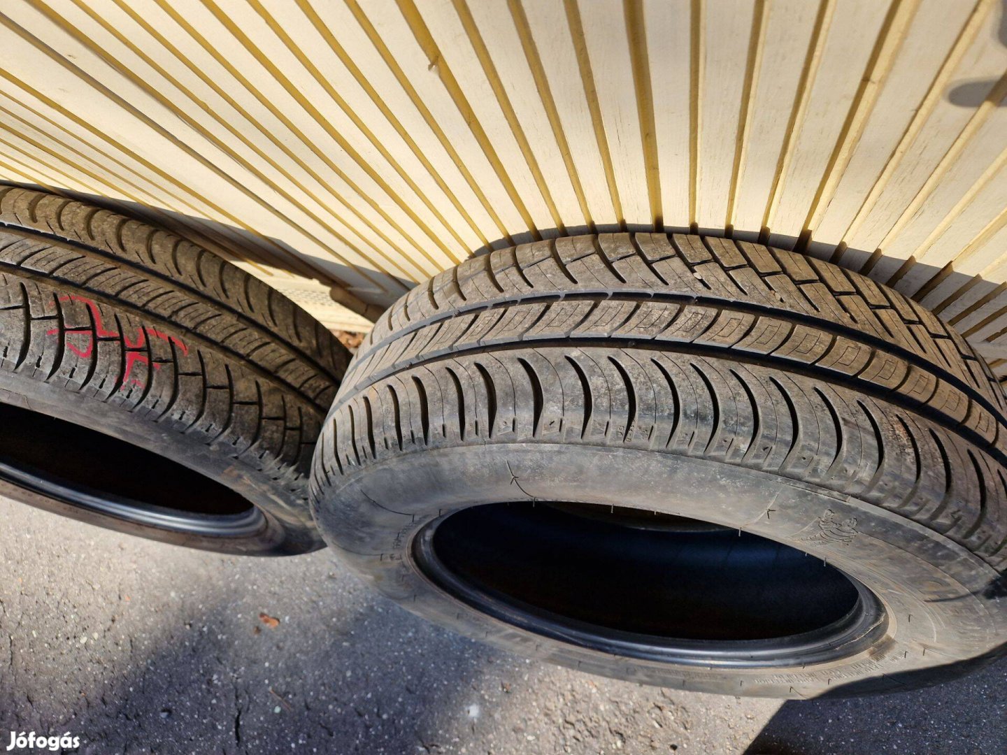 Eladó 4db használt nyári Michelin 195/65 R15 gumiabroncs