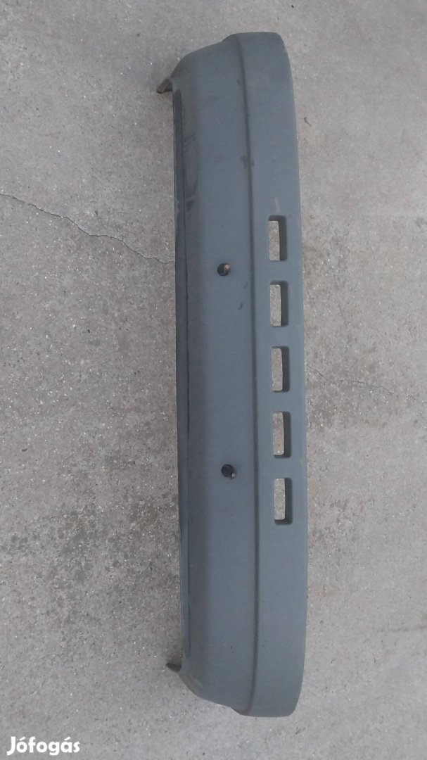 Eladó 4ütemű Wartburg első lökhárító