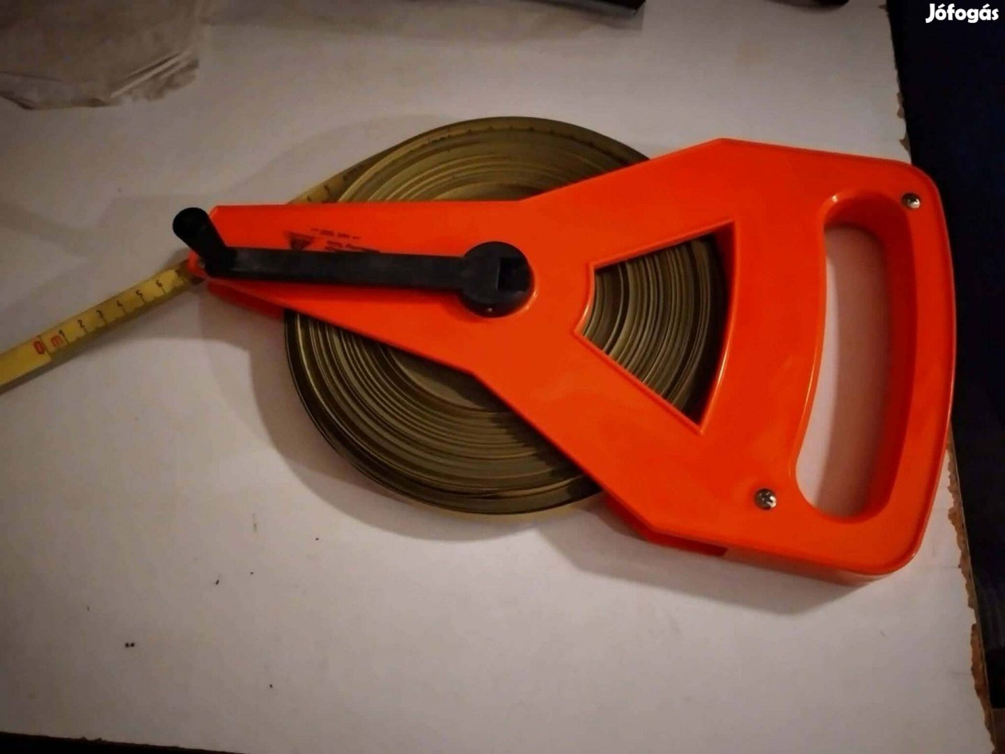 Eladó 50m-es acél mérőszalag