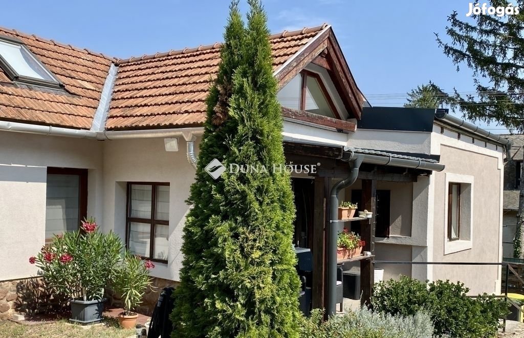 Eladó 51 nm-es ház Balatonalmádi