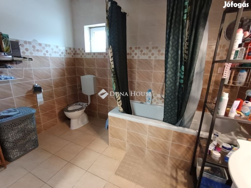 Eladó 51 nm-es ház Tápióbicske