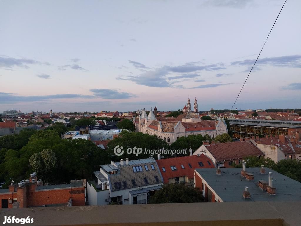 Eladó 52 nm-es lakás Szeged