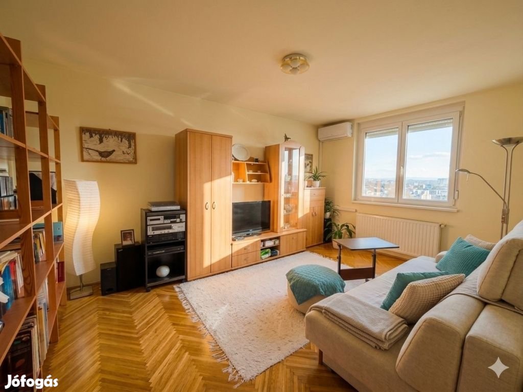 Eladó 56 nm-es lakás Székesfehérvár