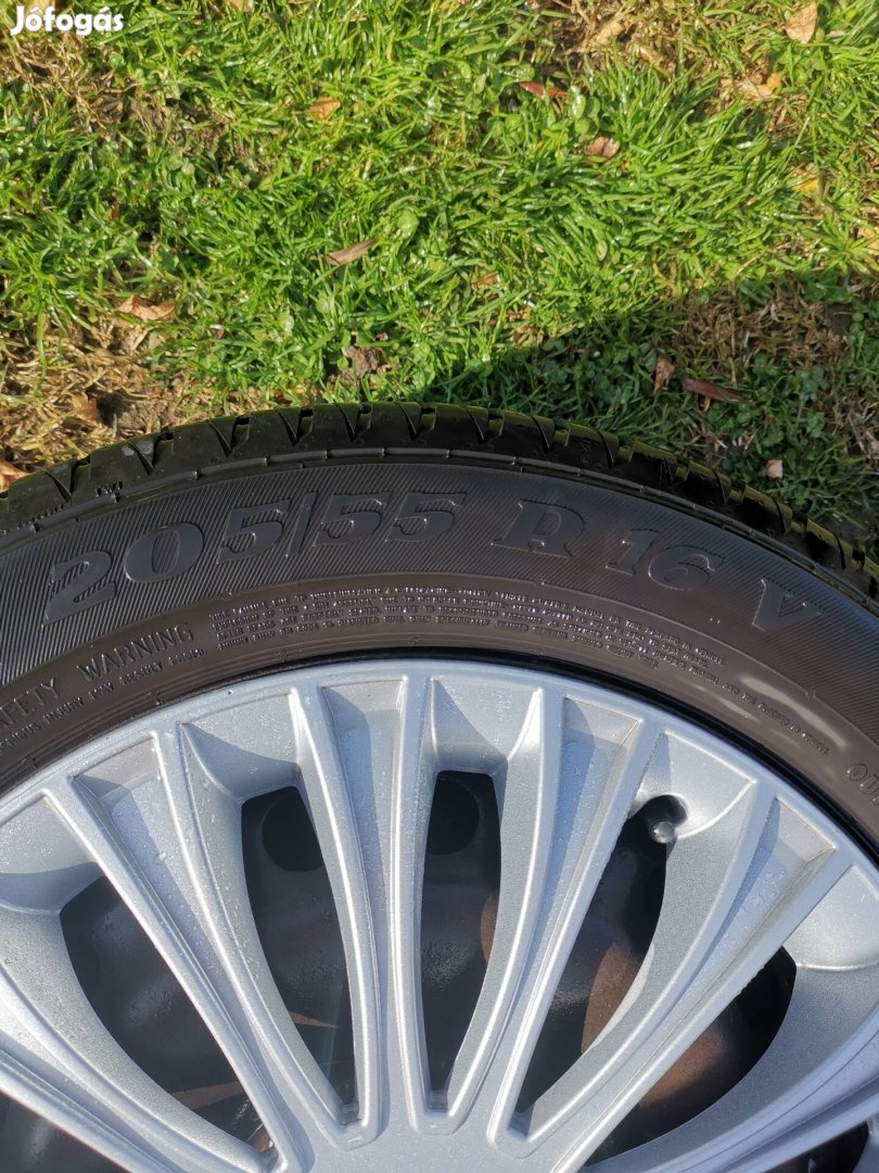 Eladó 5x108 r16 lemezfelni + gumi