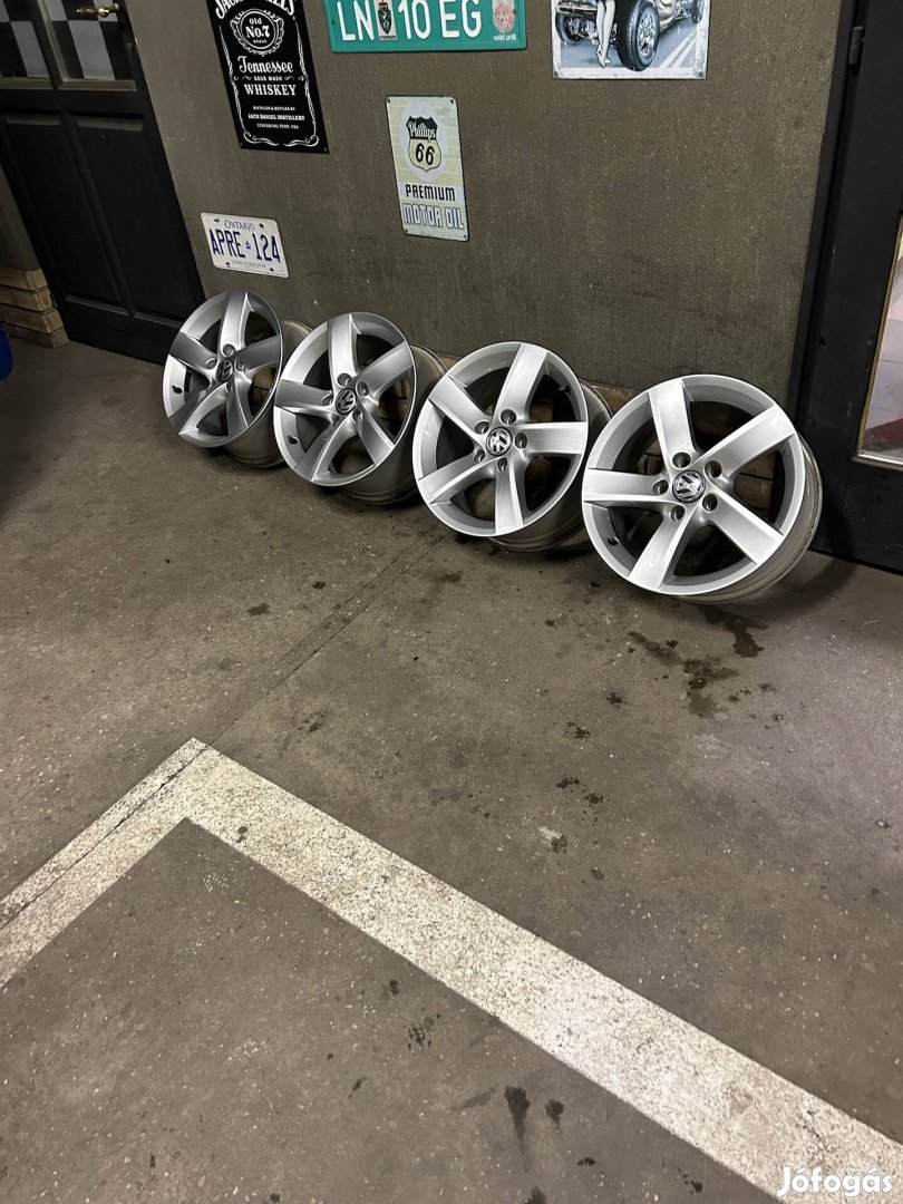 Eladó 5x112 r16 gyári VW alufelni!