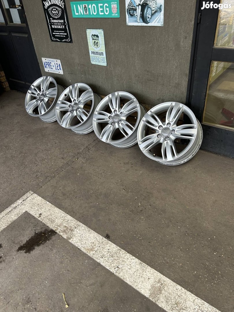 Eladó 5x112 r17 gyári Audi alufelni szett!
