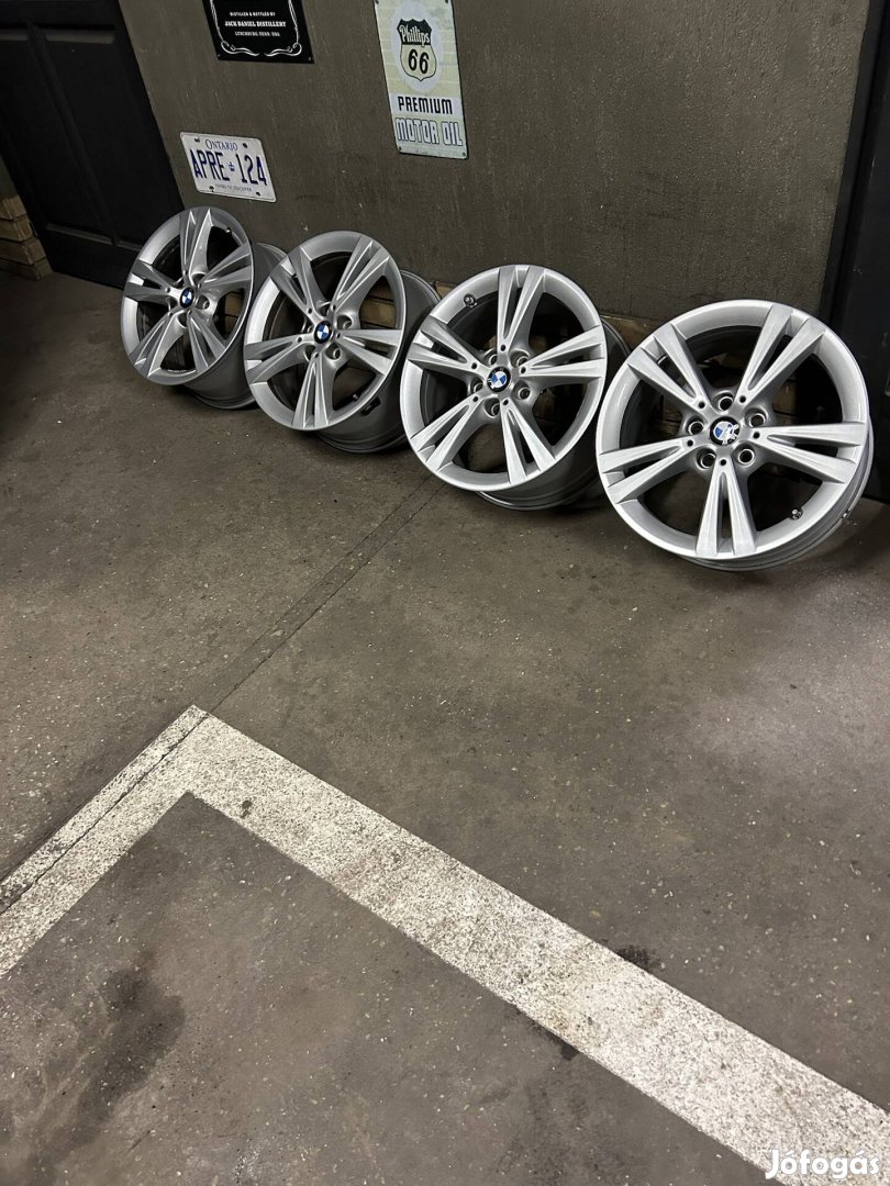 Eladó 5x112 r17 gyári BMW F45,F46 alufelni!