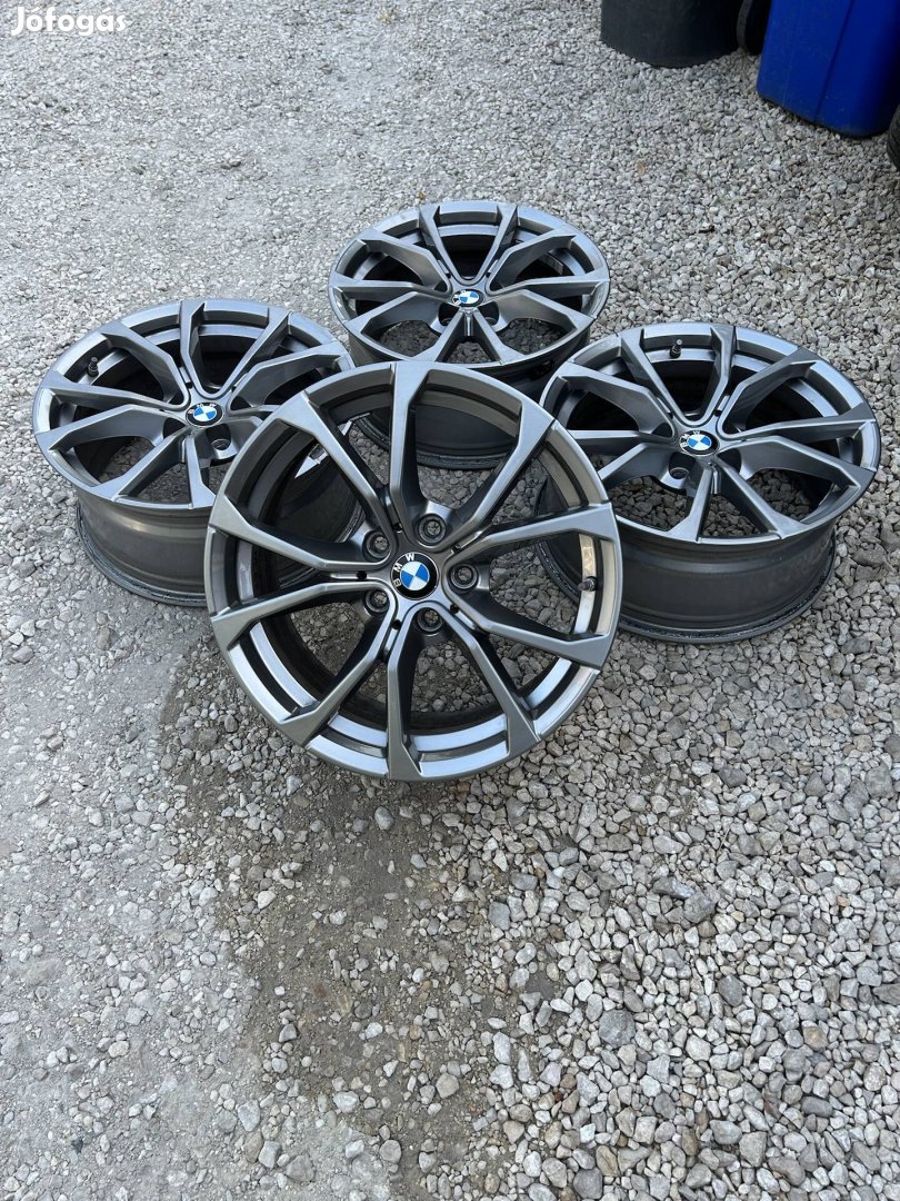 Eladó 5x112 r17 gyári BMW Style 776 alufelni szett!