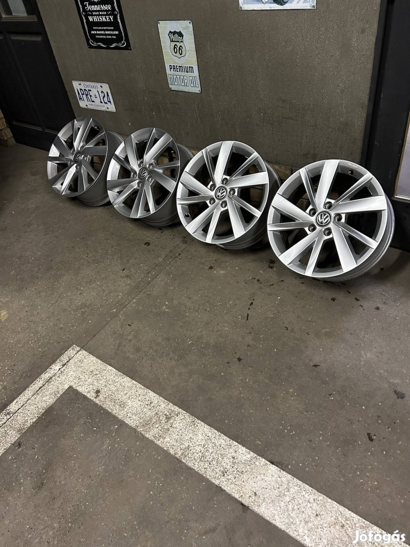 Eladó 5x112 r17 gyári VW "Gavia" alufelni!