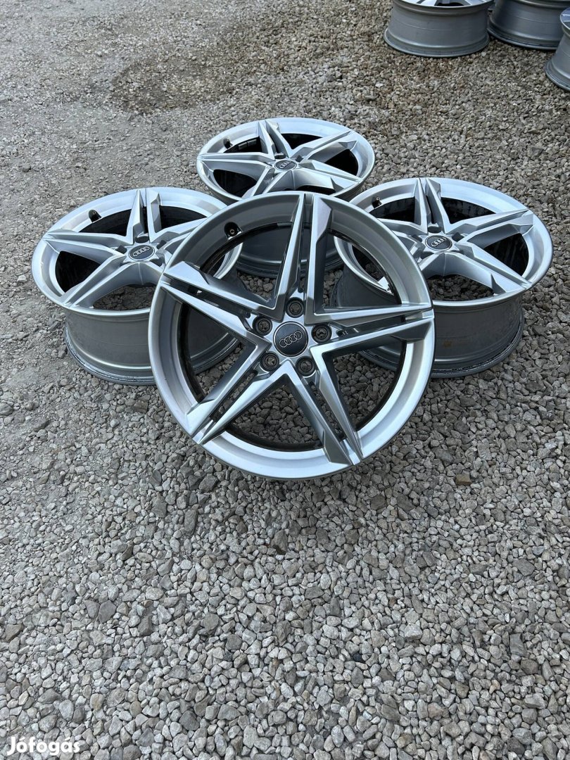 Eladó 5x112 r18 gyári Audi alufelni szett!