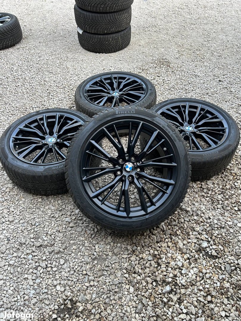 Eladó 5x112 r18 gyári BMW Style 796M alufelni szett!
