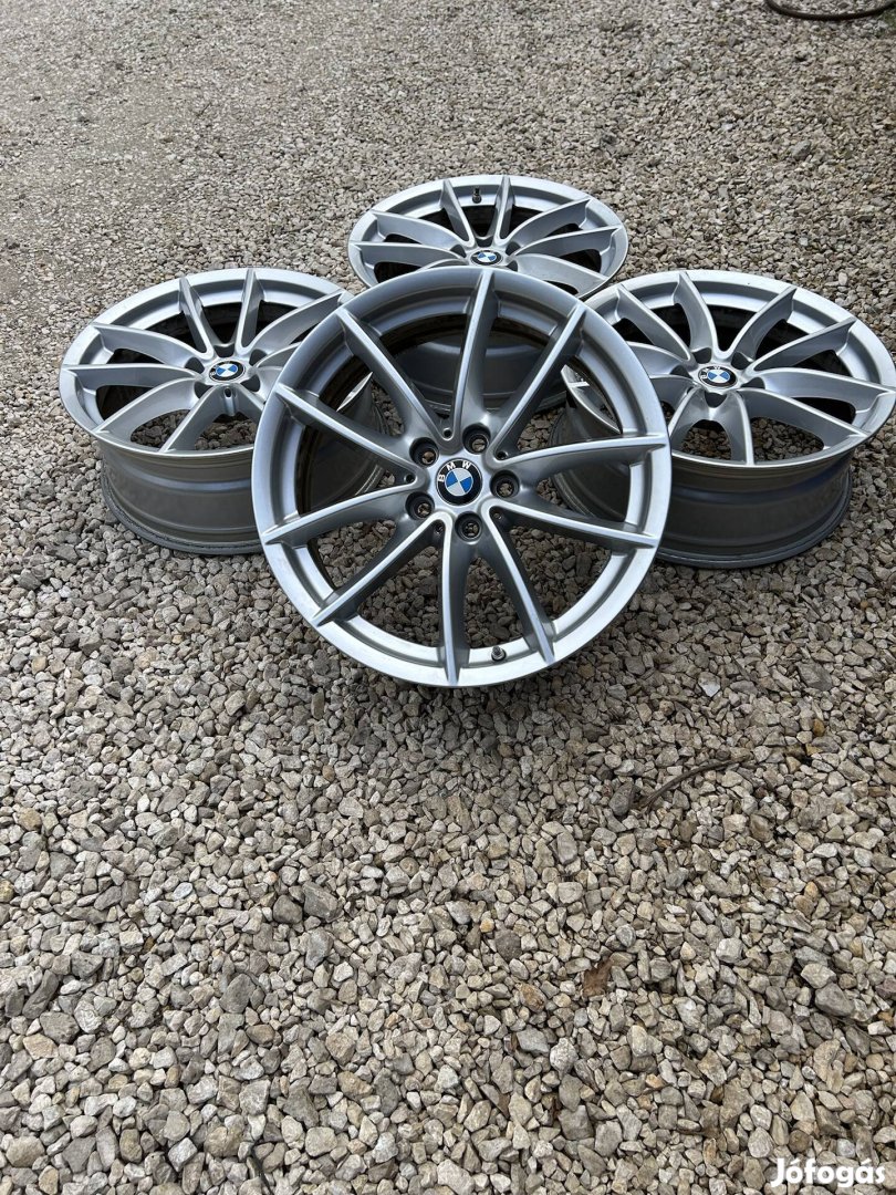 Eladó 5x112 r18 gyári BMW "Style 618" alufelni szett!