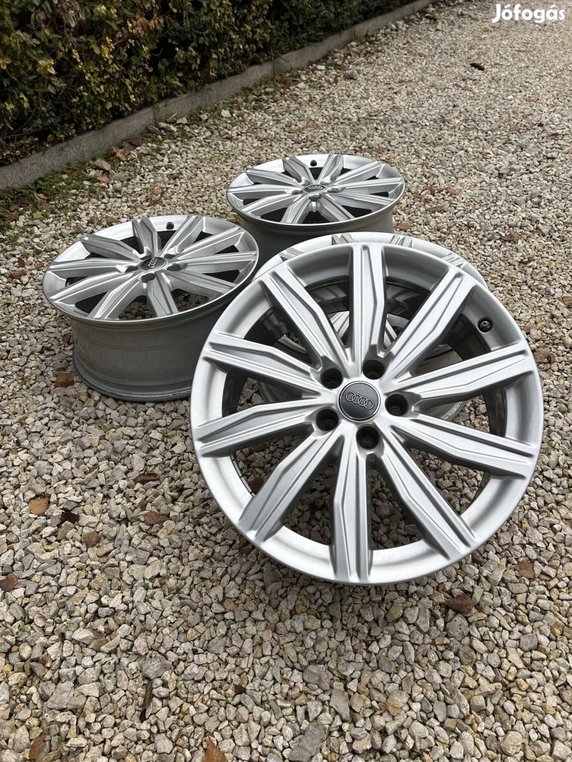 Eladó 5x112 r19 gyári Audi alufelni!