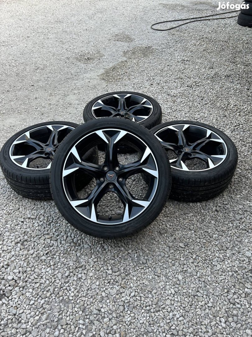 Eladó 5x112 r19 gyári Cupra Formentor alufelni szett!